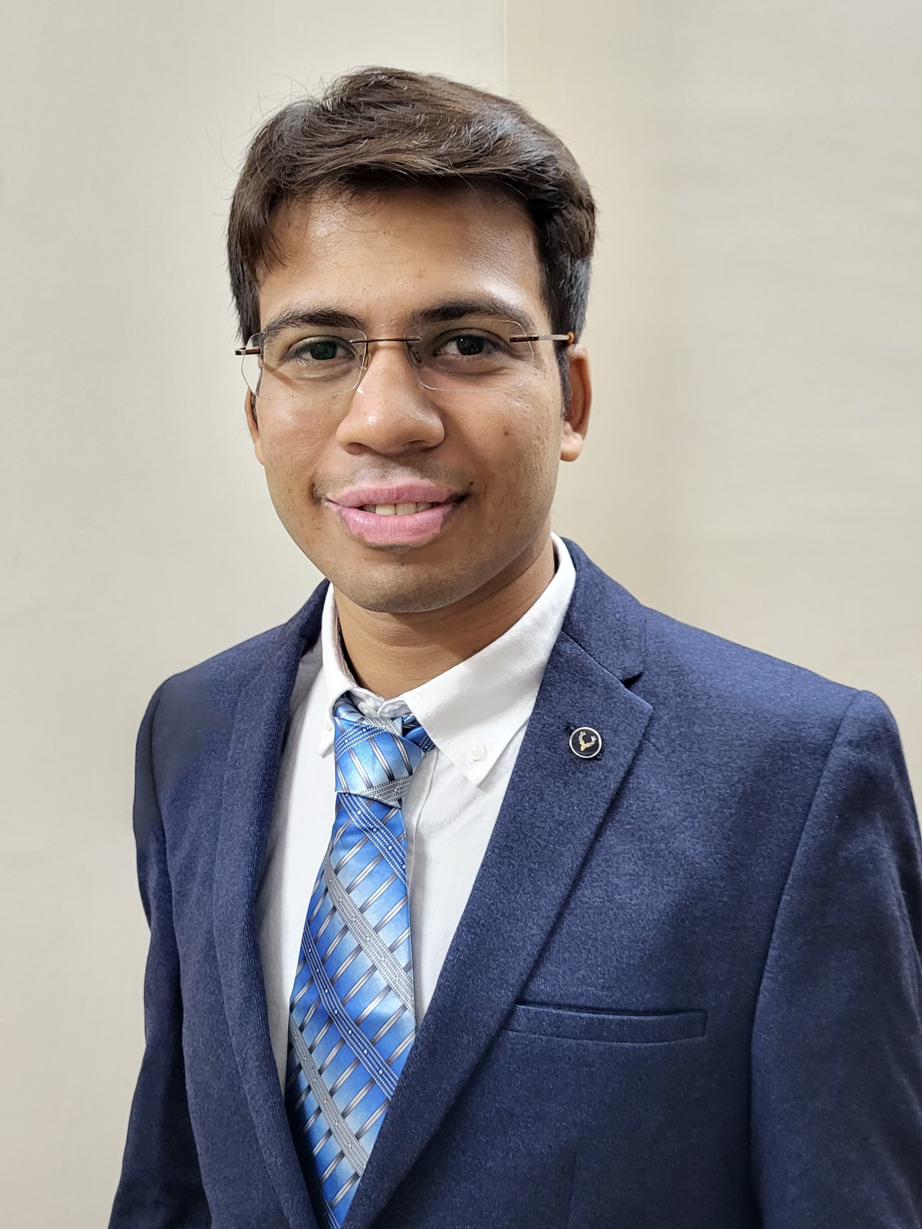 Portrait of CA Viren Pasad